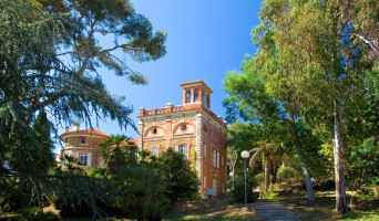 La Londe-les-Maures programme immobilier r&eacute;nov&eacute; &laquo; Ch&acirc;teau Horace Vernet VLFP &raquo; 