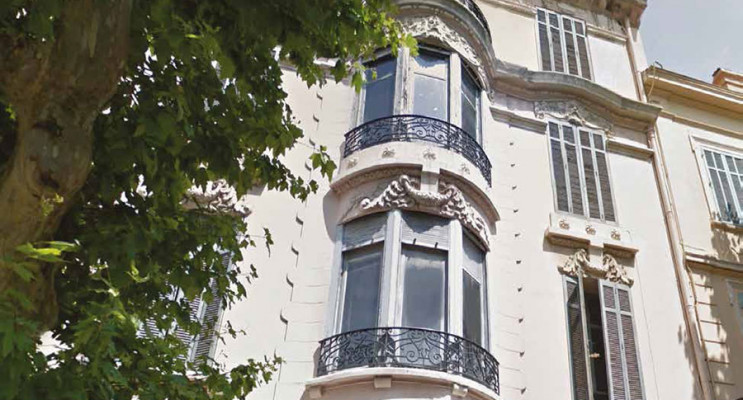 Cannes programme immobilier à rénover « Les Patios de Mimont » en Loi Pinel ancien 